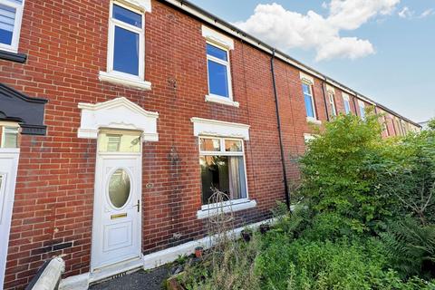 3 bedroom terraced house for sale - Sunningdale Avenue, Wallsend, Tyne and Wear, NE28 7LS