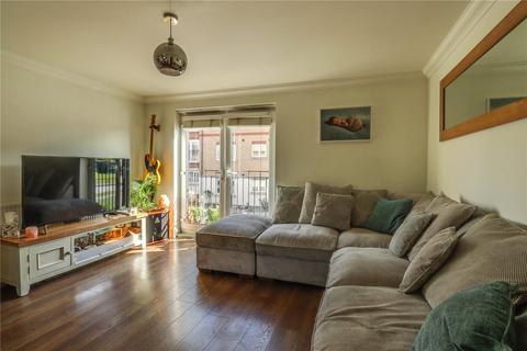 Flat 3, Kildare House, 6 Nightingale Crescent, Harold Wood, Romford, RM3 0GT