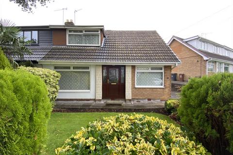 3 bedroom semi-detached house for sale, Wetherby Drive, Royton