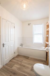 Clovelly House, 4 Burn View, Bude, EX23 8BY