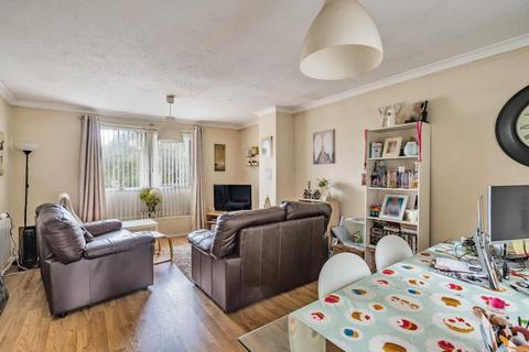 10 Ellendune, Wroughton, Swindon, SN4 9LN