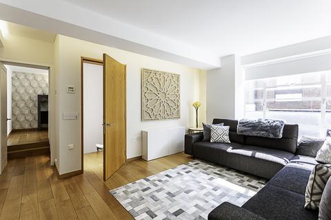 4 bedroom house to rent,  Cato Street, London W1H