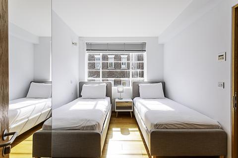 undefined, Cato Street, London W1H