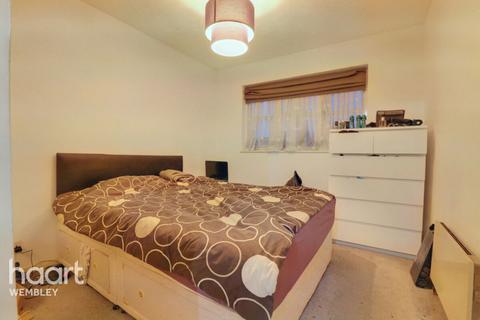 1 bedroom apartment for sale, North Wembley