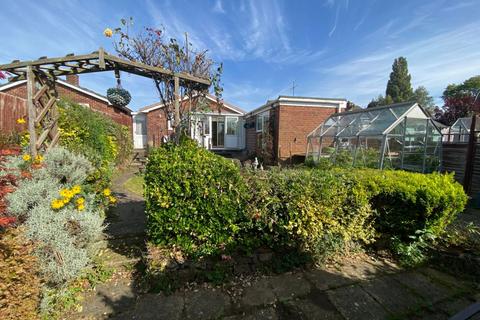 2 bedroom detached bungalow for sale, Brackenhill Close, Links View, Northampton NN2 7LD