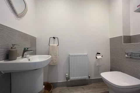 undefined, Oriel Road, Horsham, RH12