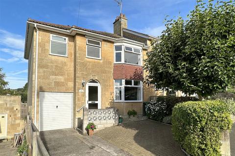 4 bedroom semi-detached house for sale - Newbridge Gardens, Bath