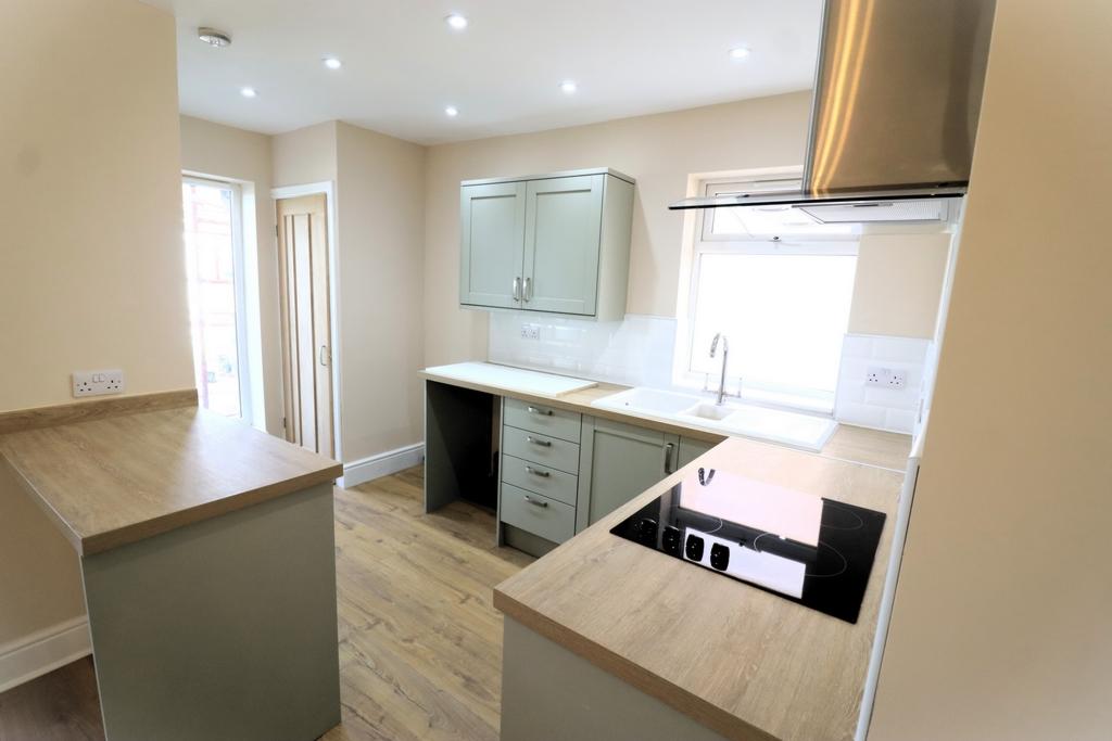 Thames Road, Redcar, TS10 3 bed house £825 pcm (£190 pw)