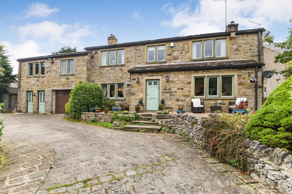 Skyreholme Lane, Appletreewick, North Yorkshire, BD23 5 bed detached