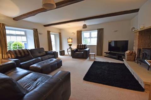 3 bedroom detached house to rent, Haggs Road, Follifoot, Harrogate, North Yorkshire, HG3