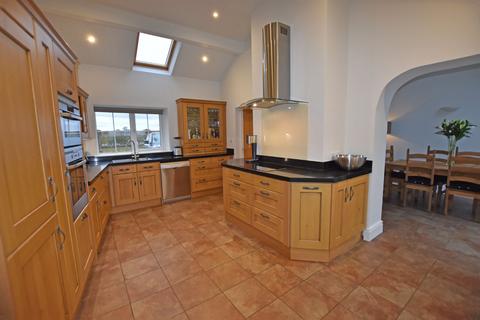 3 bedroom detached house to rent, Haggs Road, Follifoot, Harrogate, North Yorkshire, HG3