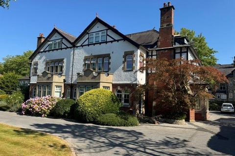 2 bed flat/apartment for rent in Rutland Drive, Harrogate, North Yorkshire, HG1