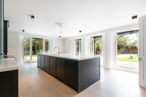 undefined, College Road, Dulwich Village, SE21