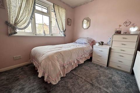 38 Heron Drive, Luton, LU2 7LZ