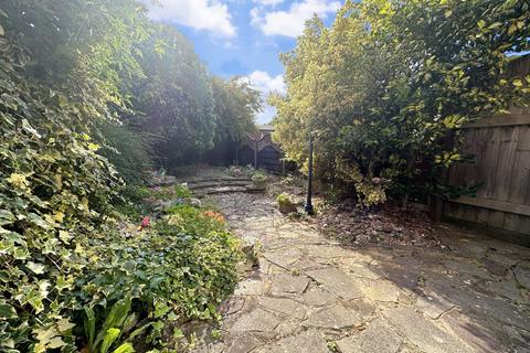 38 Heron Drive, Luton, LU2 7LZ