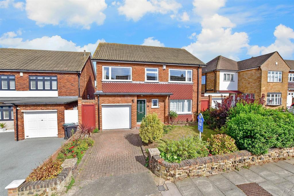 St. Francis Avenue, Gravesend, Kent 4 bed detached house for sale £