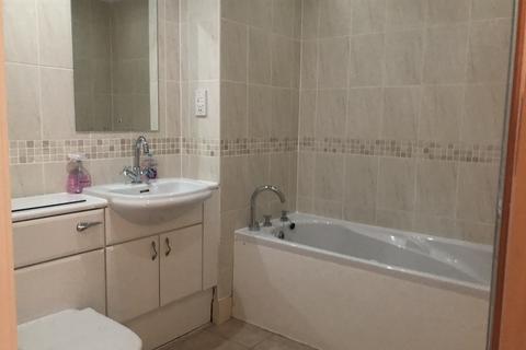 2 bedroom flat to rent - Lady Isle House, Cardiff Bay, Cardiff