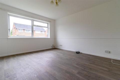 3 bedroom semi-detached house to rent, Cadley Close, Swindon SN2