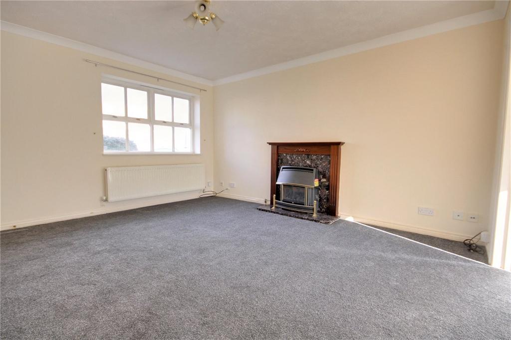 Shaw, Swindon SN5 4 bed detached house to rent £1,500 pcm (£346 pw)