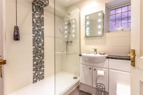 36 Trajan Road, Swindon, SN3 4BS