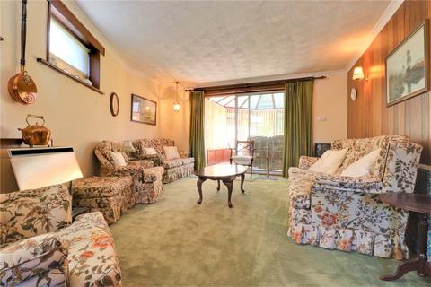3 bedroom bungalow for sale - Covingham, Swindon SN3