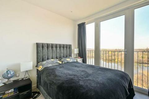 2 bedroom apartment to rent, Hawfinch House, Moorhen Drive, Hendon, NW9