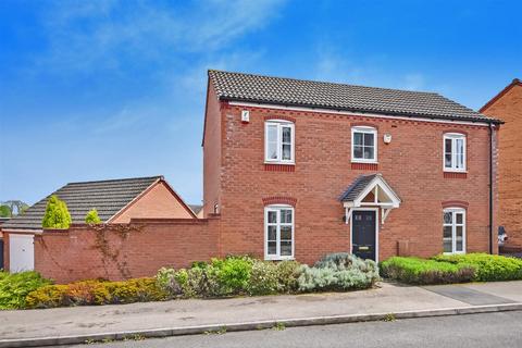 38 Swallow Crescent, Ravenshead, Nottingham, NG15 9JJ