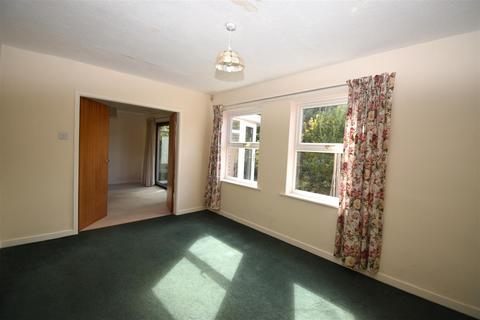 Trehowel Halam Road, Southwell, NG25 0AD