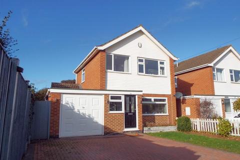 3 bedroom detached house for sale, Woodland Drive, Southwell, Nottinghamshire, NG25