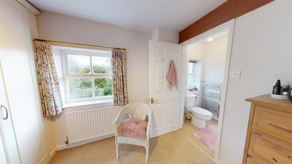 Main-St-Oxton-Southw