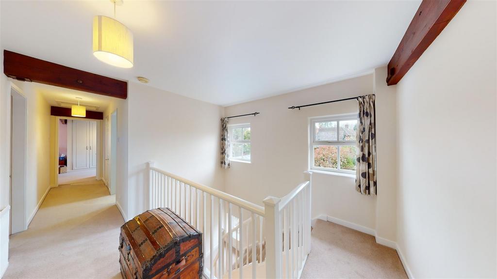 Main-St-Oxton-Southw