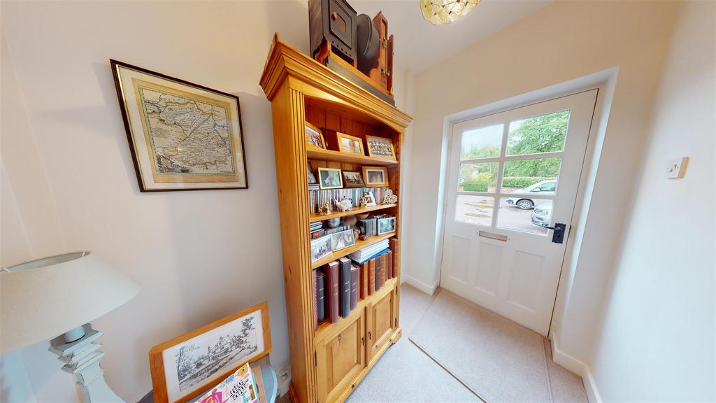 Main-St-Oxton-Southw