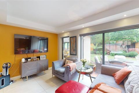 12 Longmead Drive, Fiskerton, Southwell, NG25 0UP
