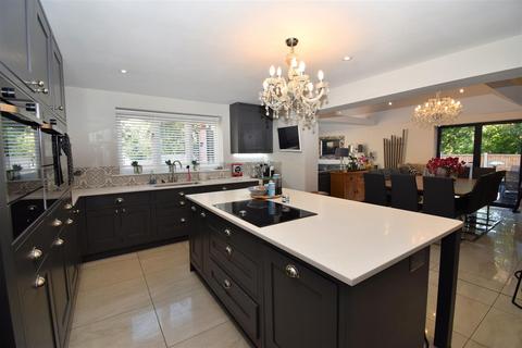 5 bedroom bungalow for sale, Halloughton Road, Southwell, Nottinghamshire, NG25