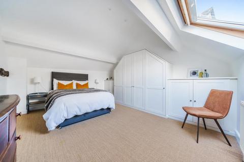 3 bedroom barn conversion for sale - Church Farm Court,  Aston,  OX18