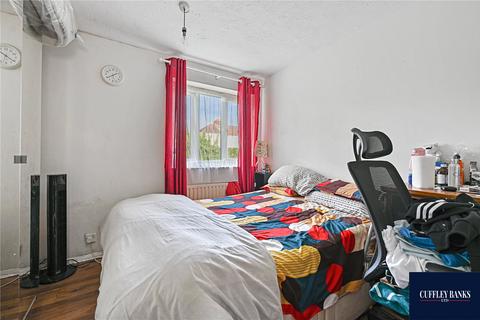 2 bedroom apartment for sale, Alliance Close, Wembley, HA0