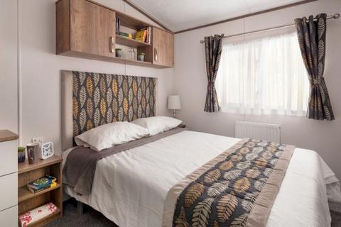 2 bedroom lodge for sale, 30 Crugan, Llanbedrog LL53