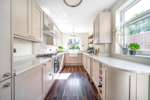 28 Victoria Road, Bromley, BR2 9PP