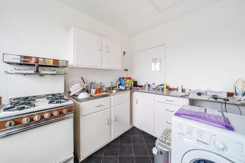 1 bedroom flat for sale, Clarence Avenue, Clapham