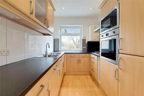 2 bedroom apartment to rent, Finchley Road,  Golders Green,  NW11