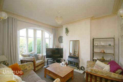 3 bedroom terraced house for sale - Warrenhurst Road, Fleetwood, Lancashire, FY7 6TP