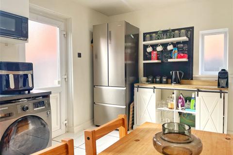 15 Lees Street, Oldham, OL8 2TQ