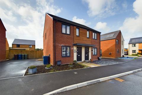 7 Ruby Avenue, Bishops Cleeve, Cheltenham, GL52 7ZL