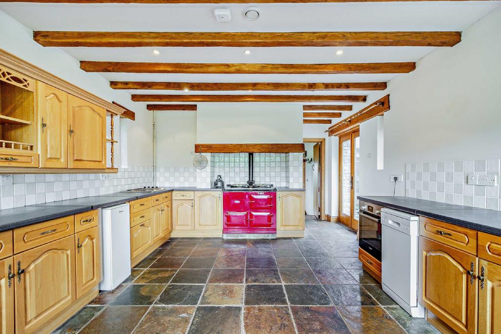 Llantrisant, Usk 2 bed detached house £1,150 pcm (£265 pw)