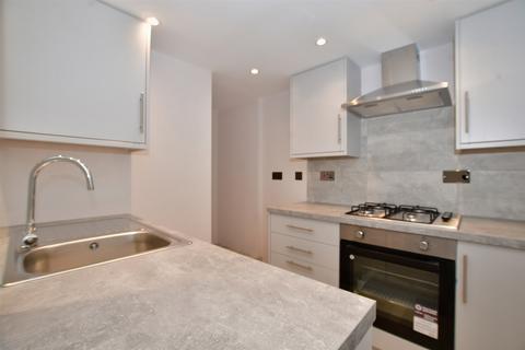 2 bedroom detached house for sale, Godstone Road, Purley, Surrey