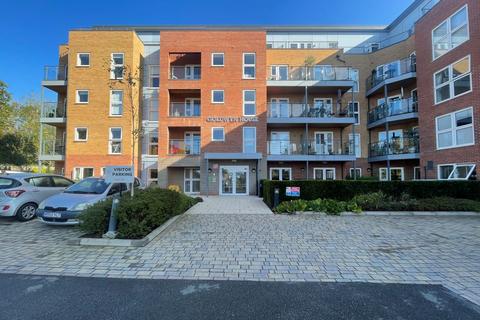 1 bedroom retirement property for sale - Flat 19 Goldwyn House, Studio Way, Borehamwood, Hertfordshire, WD6 5JY