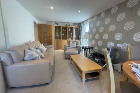 1 bedroom retirement property for sale - Flat 19 Goldwyn House, Studio Way, Borehamwood, Hertfordshire, WD6 5JY