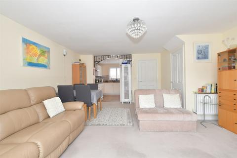 3 bedroom semi-detached house for sale - Allin Way, Felpham, Bognor Regis, West Sussex