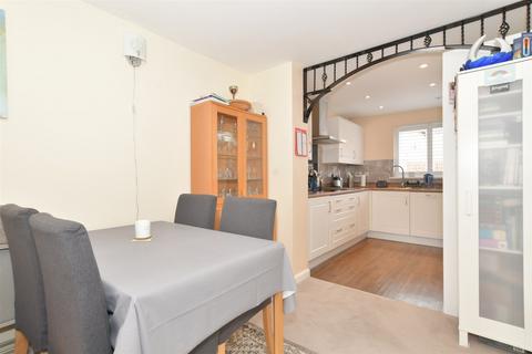 3 bedroom semi-detached house for sale - Allin Way, Felpham, Bognor Regis, West Sussex