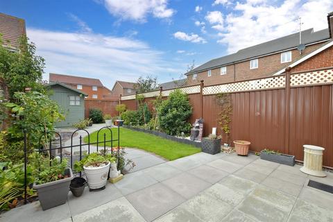 17 Allin Way, Felpham, Bognor Regis, PO22 8FE